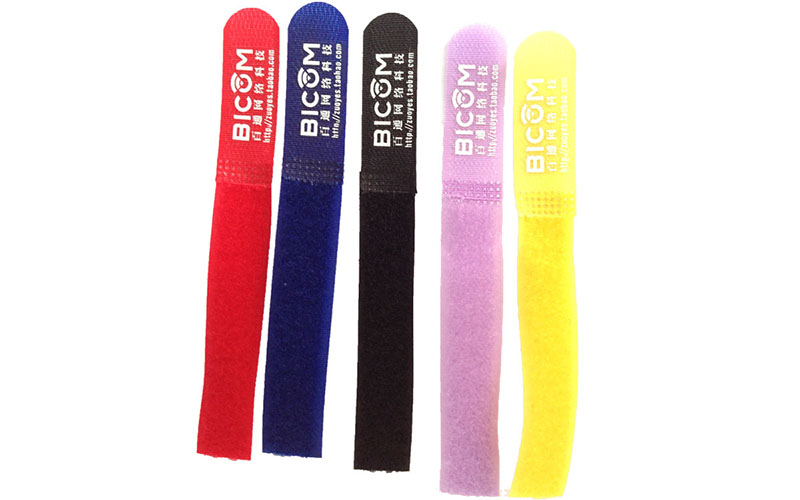 Stahovací páska suchý zip