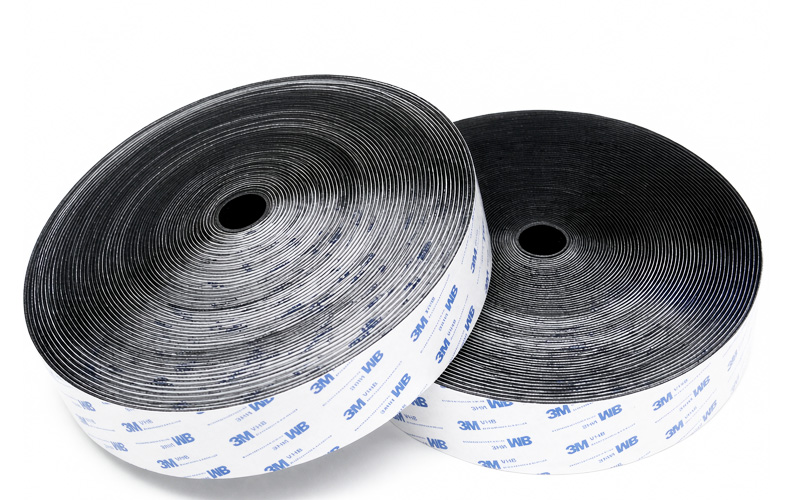 háček a smyčka suché pásky s lepidlem